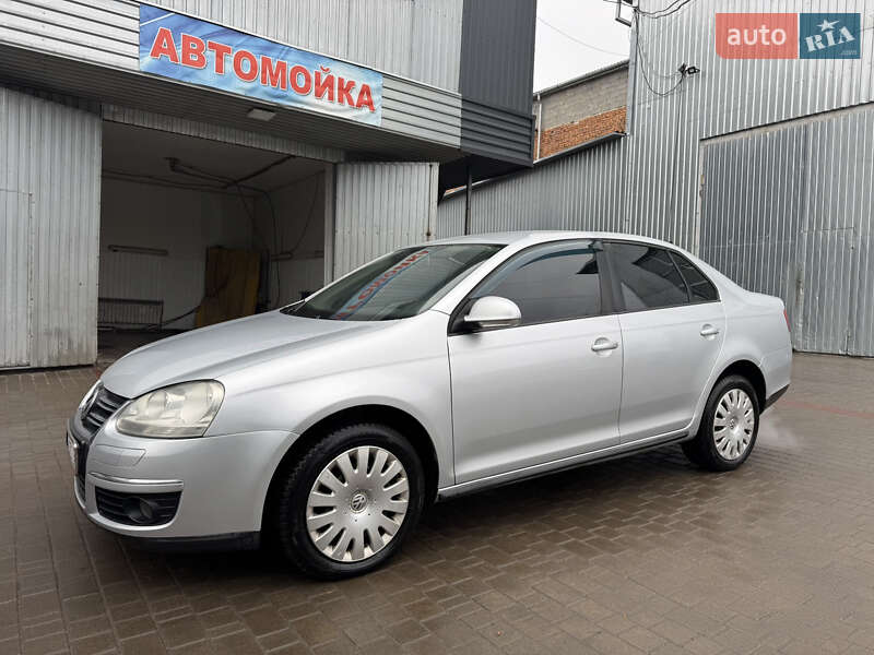 Седан Volkswagen Jetta 2008 в Житомире фото 2 Седан Volkswagen Jetta 2008 в Житомире