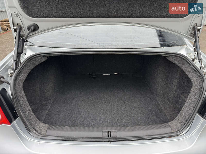 Седан Volkswagen Jetta 2008 в Житомире фото 12 Седан Volkswagen Jetta 2008 в Житомире