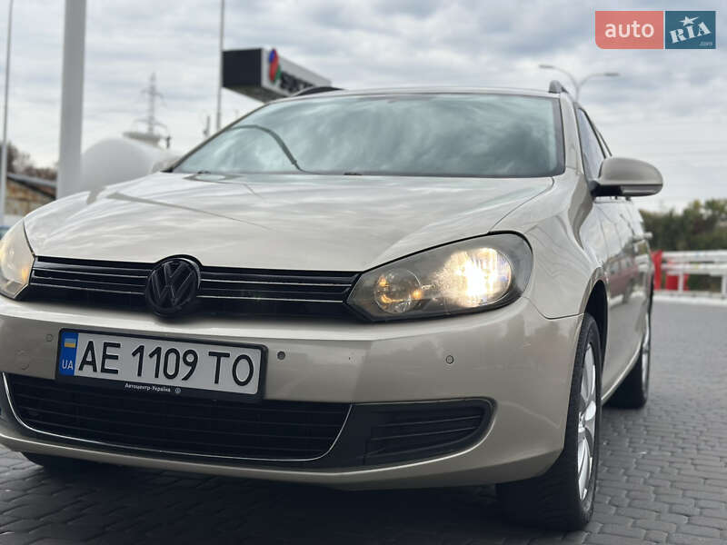 Универсал Volkswagen Jetta 2012 в Днепре