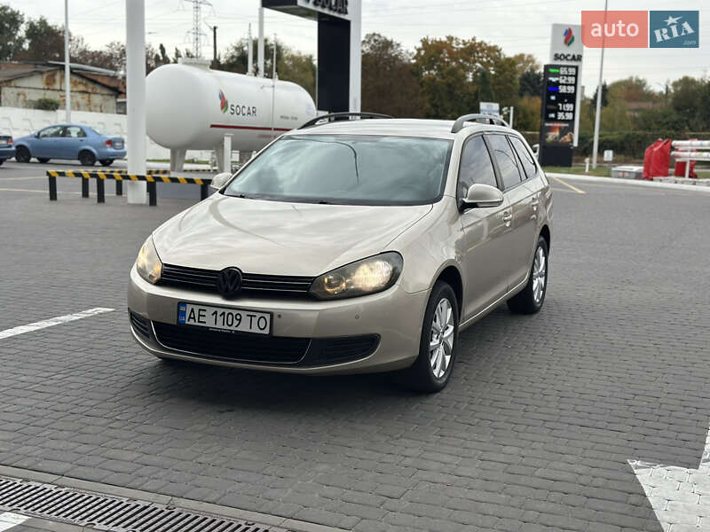 Универсал Volkswagen Jetta 2012 в Днепре
