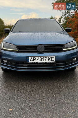 Седан Volkswagen Jetta 2017 в Запоріжжі