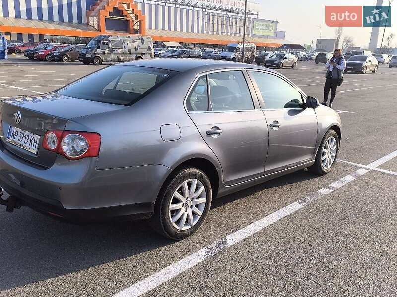 Седан Volkswagen Jetta 2009 в Кривом Роге