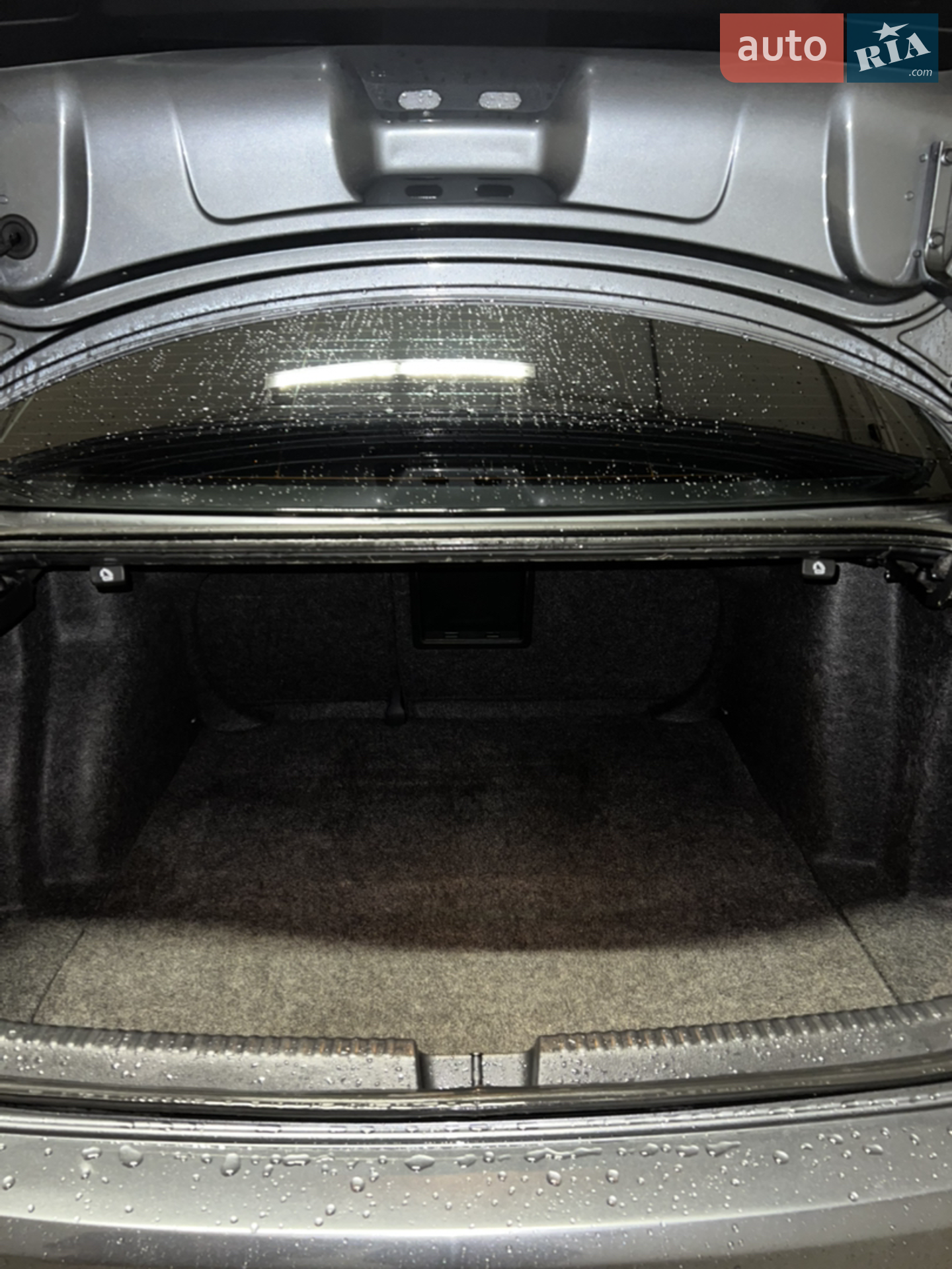 2011 Volkswagen Jetta - мініатюра 2