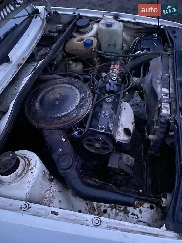 Седан Volkswagen Jetta 1986 в Бучаче