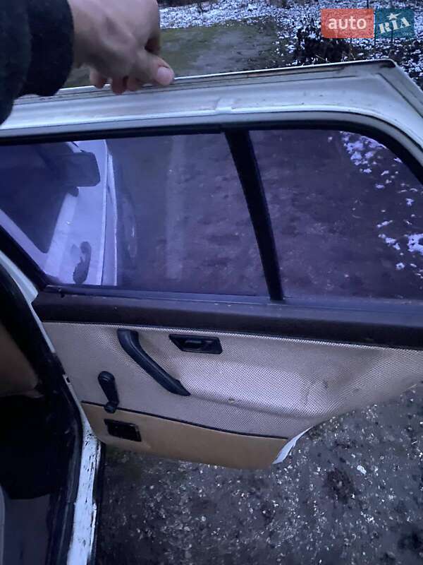 Седан Volkswagen Jetta 1986 в Бучаче