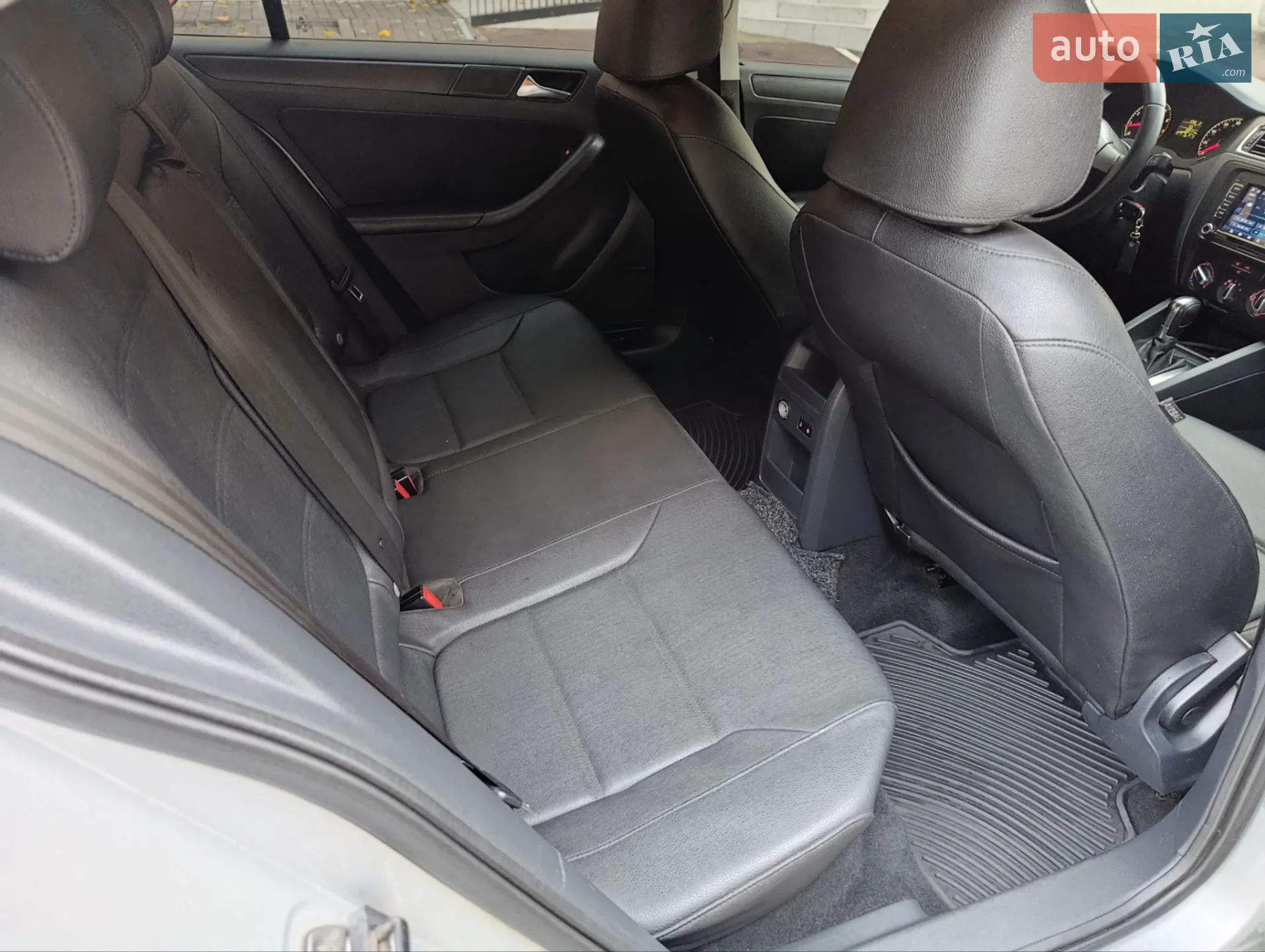 2011 Volkswagen Jetta - мініатюра 20