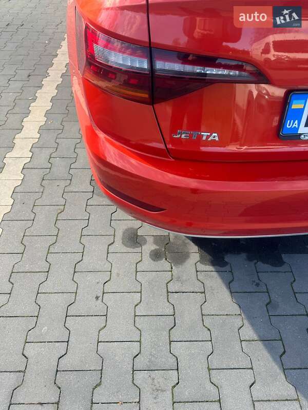 Седан Volkswagen Jetta 2019 в Сумах