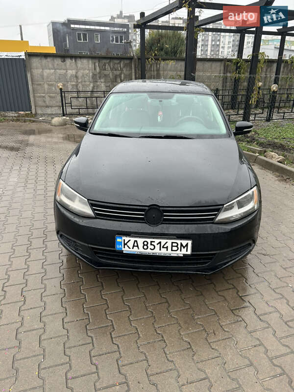 Volkswagen Jetta 2013