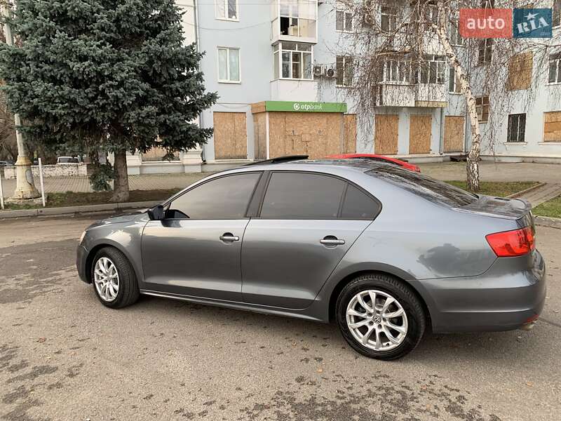 Седан Volkswagen Jetta 2013 в Краматорську