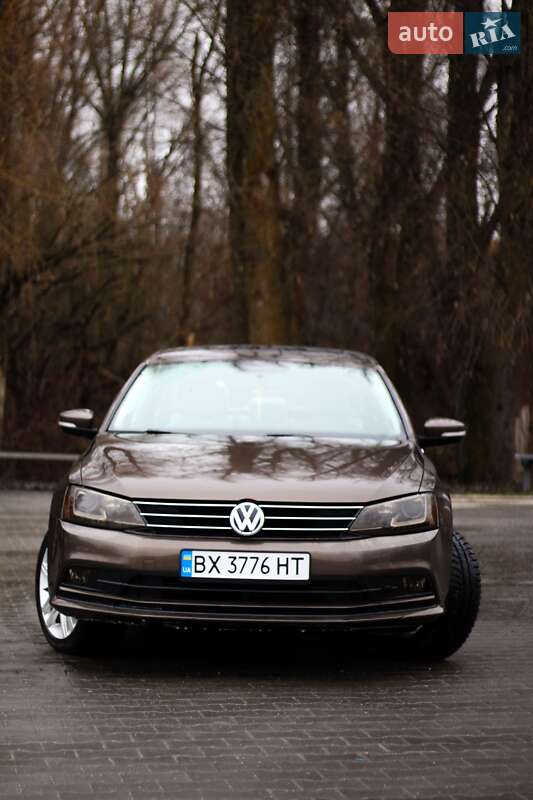 Седан Volkswagen Jetta 2014 в Хмельницком