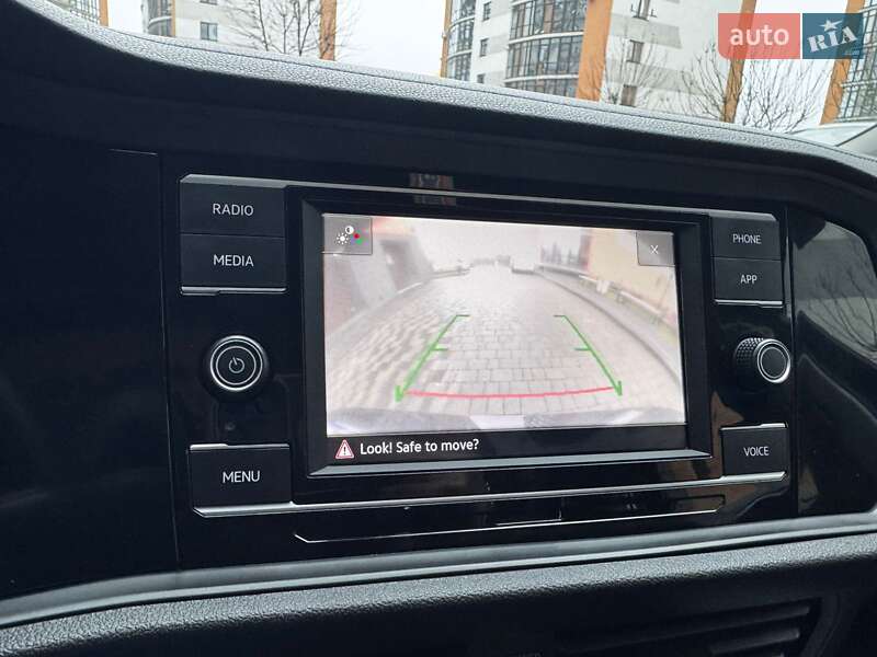 Седан Volkswagen Jetta 2022 в Ивано-Франковске