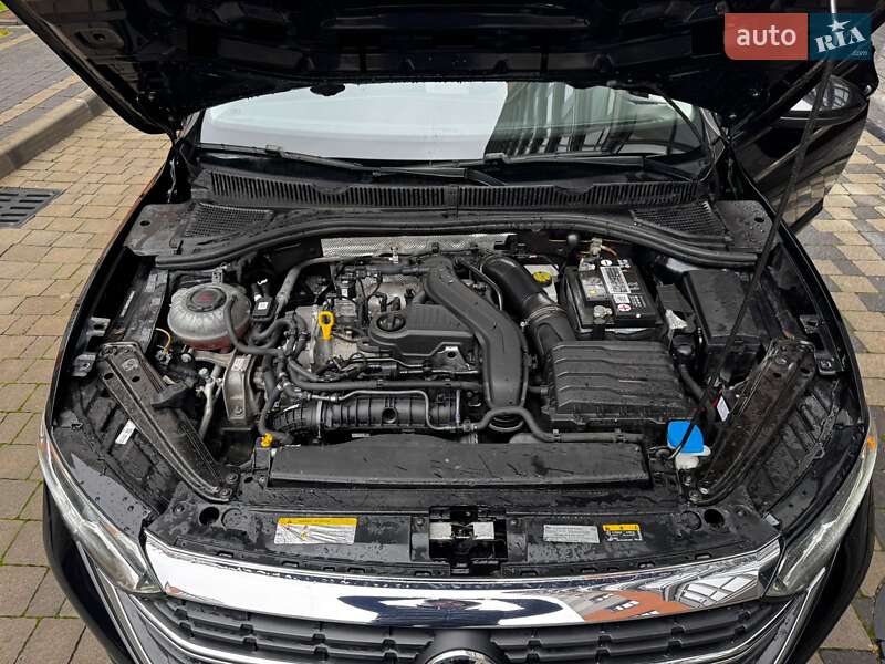 Седан Volkswagen Jetta 2022 в Ивано-Франковске