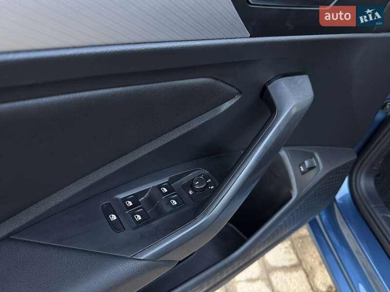 Седан Volkswagen Jetta 2018 в Ковелі