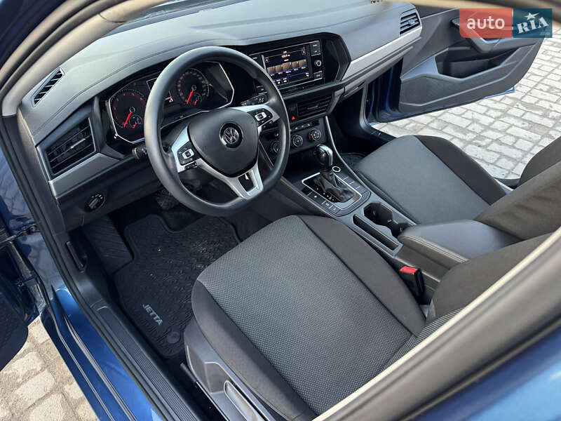 Седан Volkswagen Jetta 2018 в Ковелі
