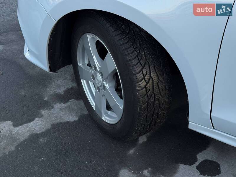 Седан Volkswagen Jetta 2017 в Ровно фото 9 Седан Volkswagen Jetta 2017 в Ровно