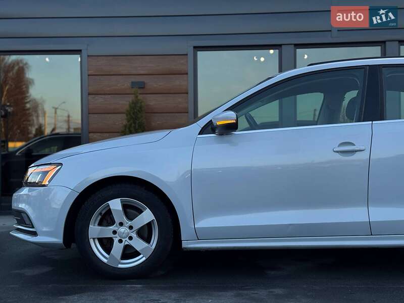 Седан Volkswagen Jetta 2017 в Ровно фото 13 Седан Volkswagen Jetta 2017 в Ровно