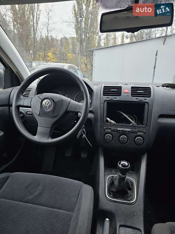 Седан Volkswagen Jetta 2007 в Киеве фото 13 Седан Volkswagen Jetta 2007 в Киеве