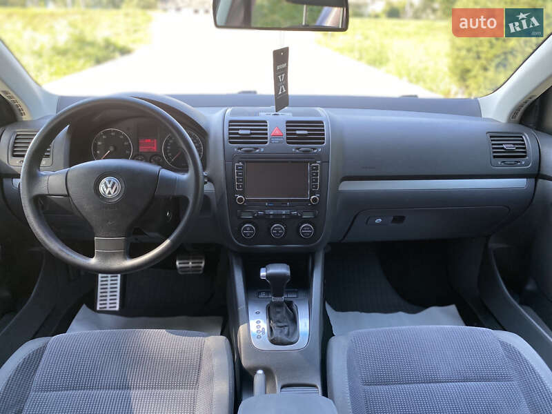 Седан Volkswagen Jetta 2007 в Старокостянтинові