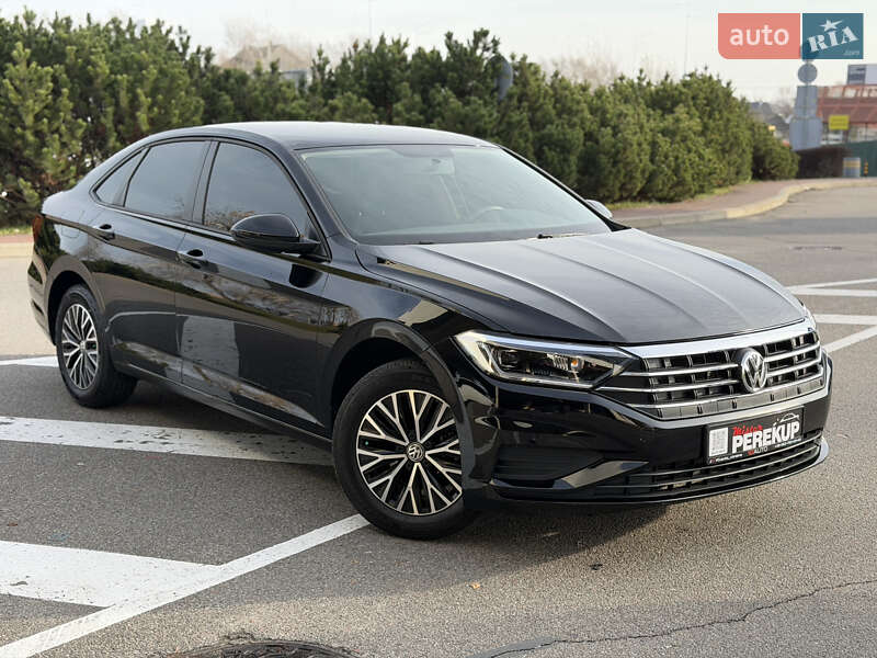 Седан Volkswagen Jetta 2021 в Києві