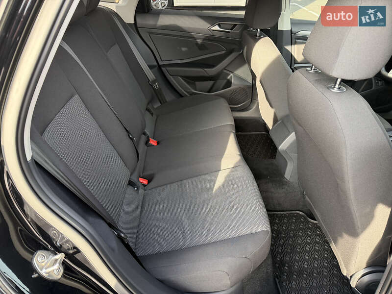 Седан Volkswagen Jetta 2021 в Києві