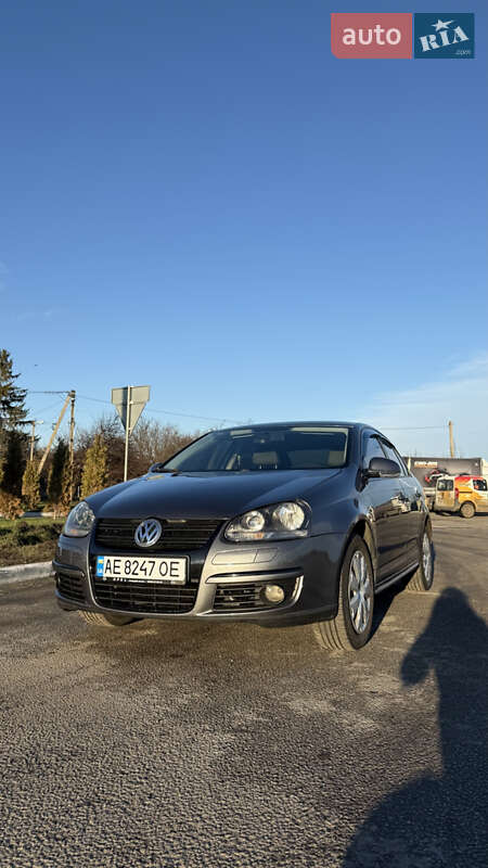 Седан Volkswagen Jetta 2008 в Полтаве