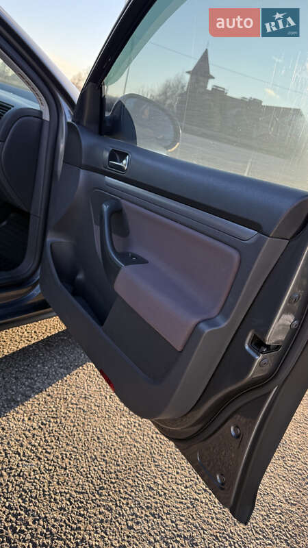 Седан Volkswagen Jetta 2008 в Полтаве