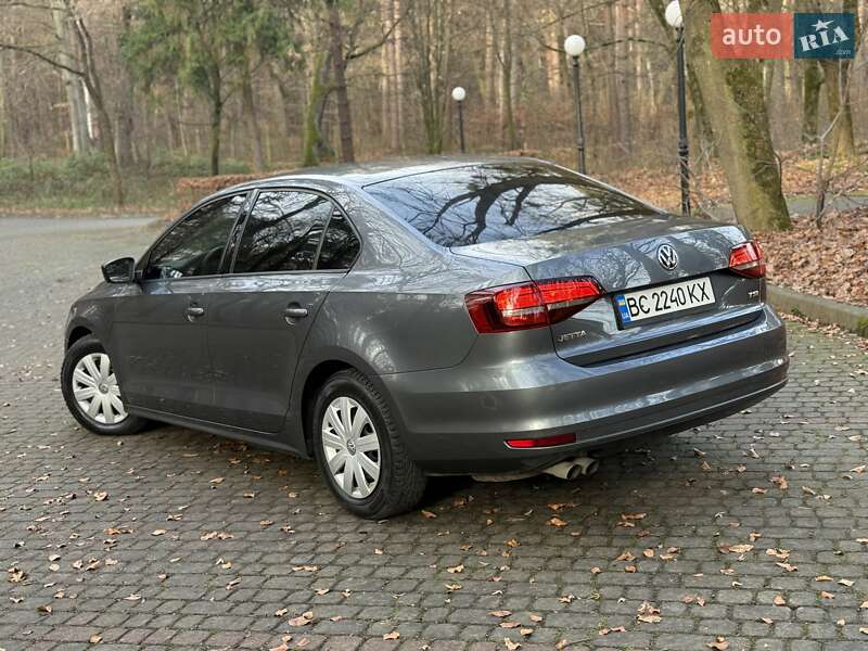 Седан Volkswagen Jetta 2015 в Львове фото 18 Седан Volkswagen Jetta 2015 в Львове