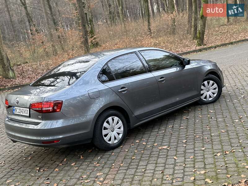 Седан Volkswagen Jetta 2015 в Львове фото 33 Седан Volkswagen Jetta 2015 в Львове