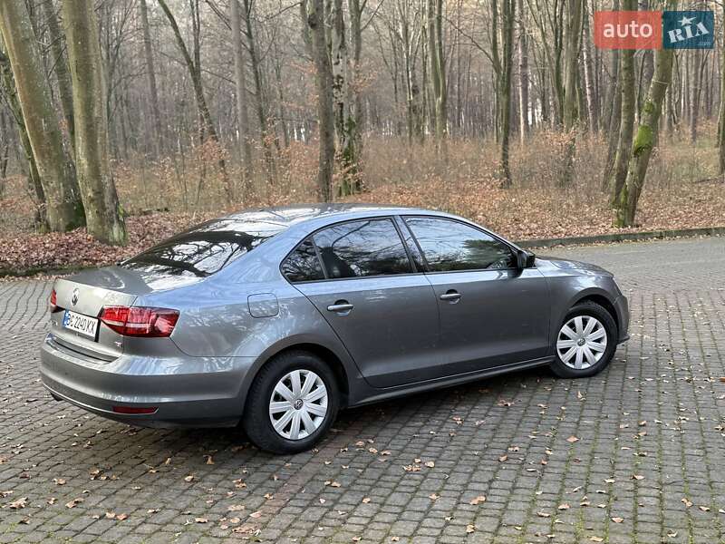 Седан Volkswagen Jetta 2015 в Львове фото 76 Седан Volkswagen Jetta 2015 в Львове