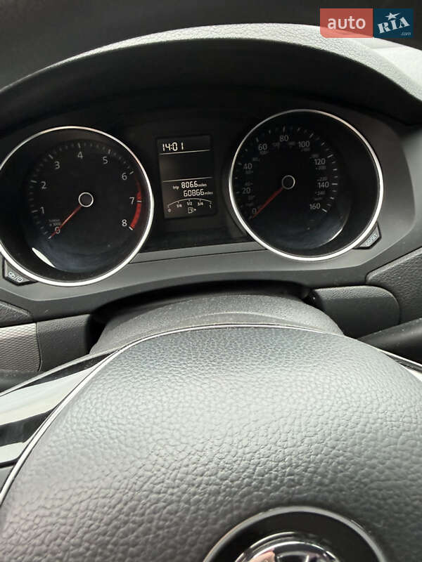 Седан Volkswagen Jetta 2016 в Киеве