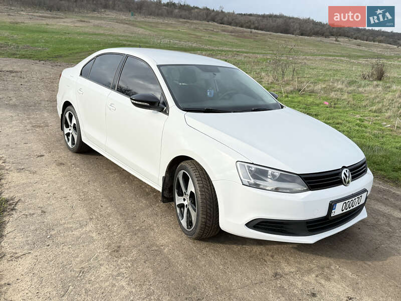 Седан Volkswagen Jetta 2014 в Веселиновому