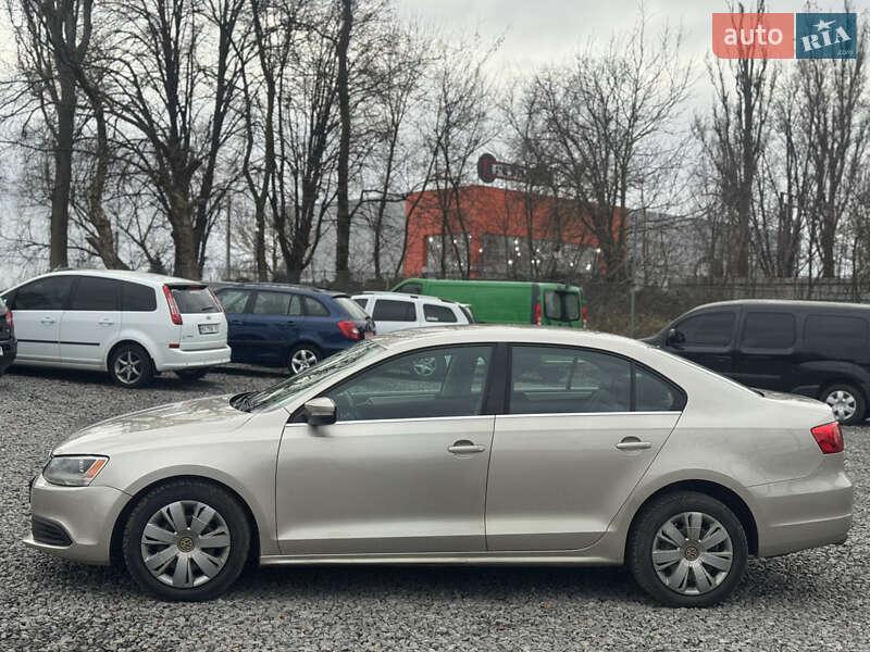 Седан Volkswagen Jetta 2012 в Хмельницькому фото 15 Седан Volkswagen Jetta 2012 в Хмельницькому