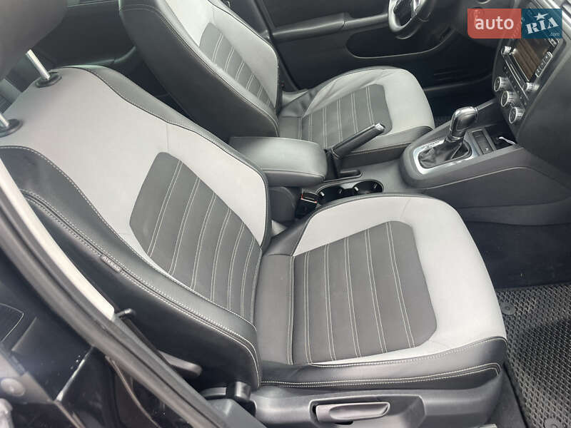 Седан Volkswagen Jetta 2012 в Богородчанах фото 17 Седан Volkswagen Jetta 2012 в Богородчанах