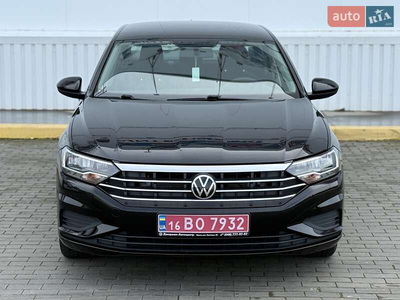 Седан Volkswagen Jetta 2019 в Одесі