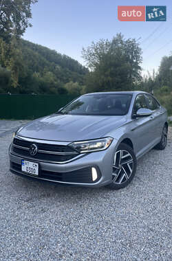Седан Volkswagen Jetta 2023 в Надворной