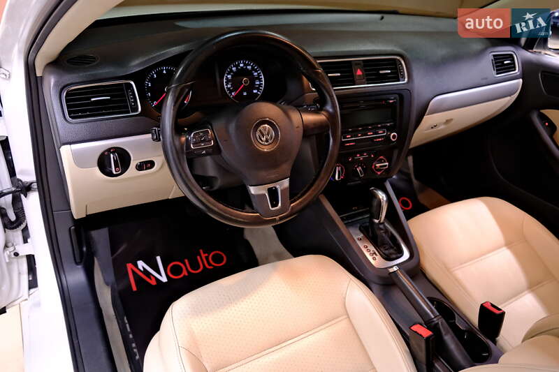Седан Volkswagen Jetta 2012 в Одессе фото 27 Седан Volkswagen Jetta 2012 в Одессе