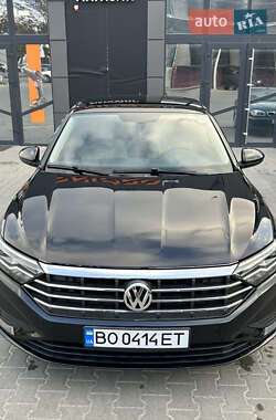 Седан Volkswagen Jetta 2019 в Тернополі