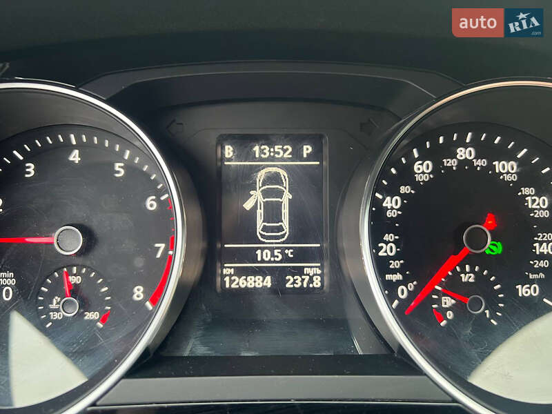 Седан Volkswagen Jetta 2017 в Харькове