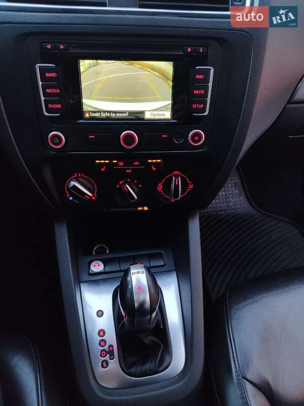 Седан Volkswagen Jetta 2012 в Кропивницькому