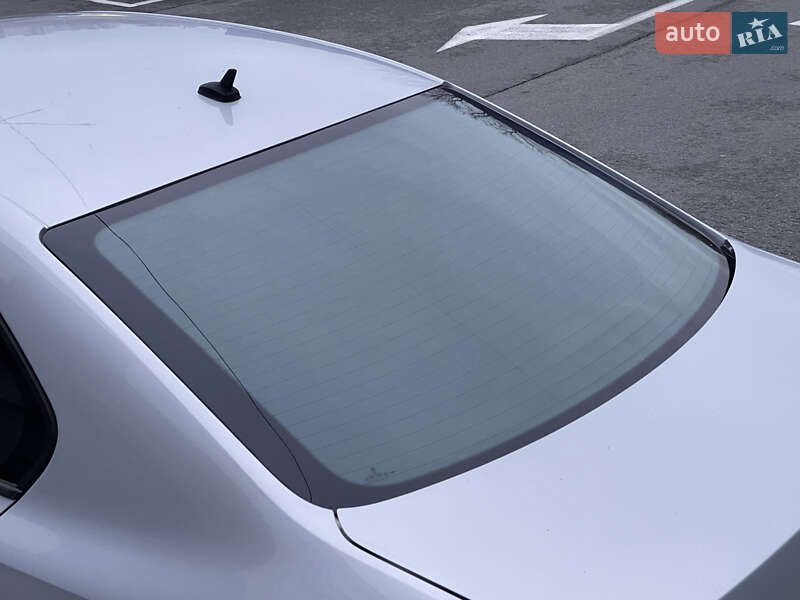 Седан Volkswagen Jetta 2012 в Киеве