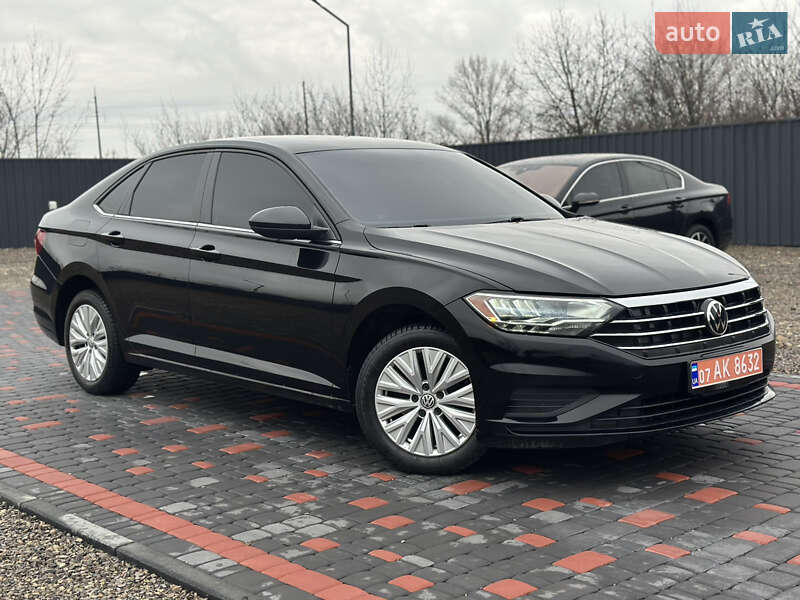 Седан Volkswagen Jetta 2019 в Берегово
