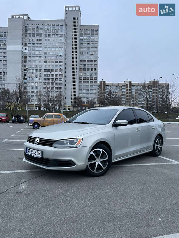 Седан Volkswagen Jetta 2011 в Києві фото Седан Volkswagen Jetta 2011 в Києві