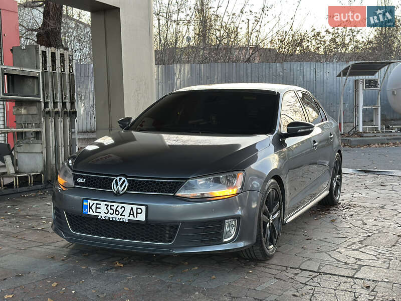 Volkswagen Jetta 2011