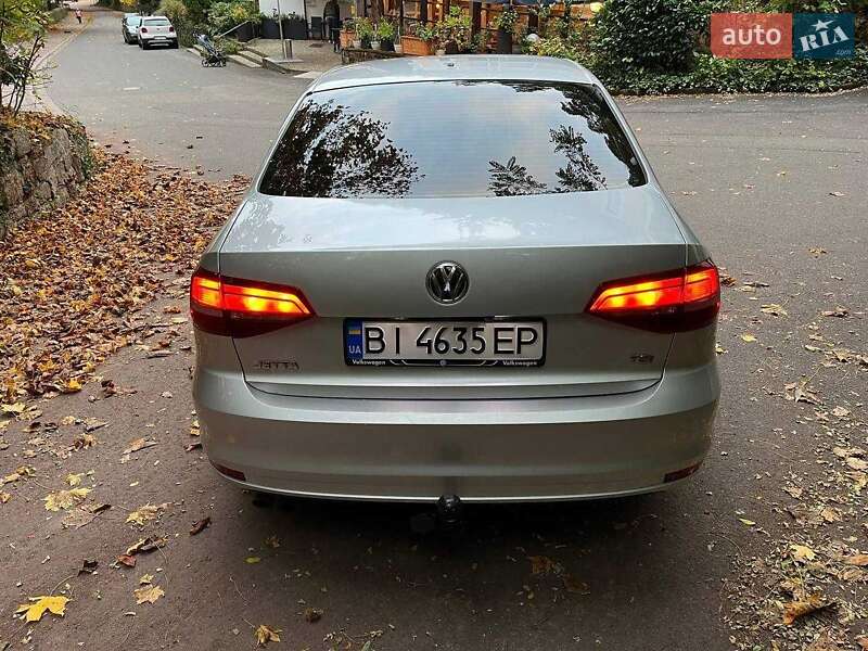 Седан Volkswagen Jetta 2015 в Звенигородці фото 9 Седан Volkswagen Jetta 2015 в Звенигородці