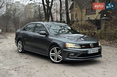 Седан Volkswagen Jetta 2017 в Києві