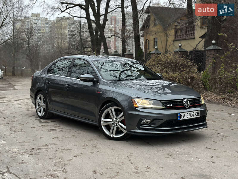 Седан Volkswagen Jetta 2017 в Києві