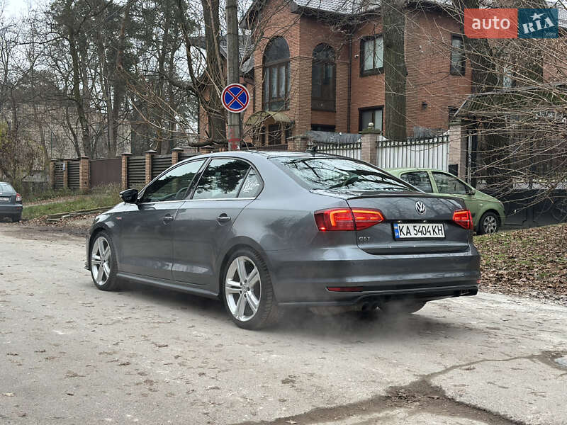 Седан Volkswagen Jetta 2017 в Києві
