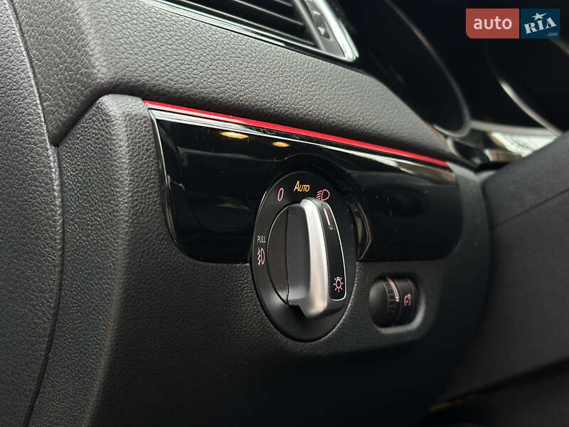 Седан Volkswagen Jetta 2017 в Києві