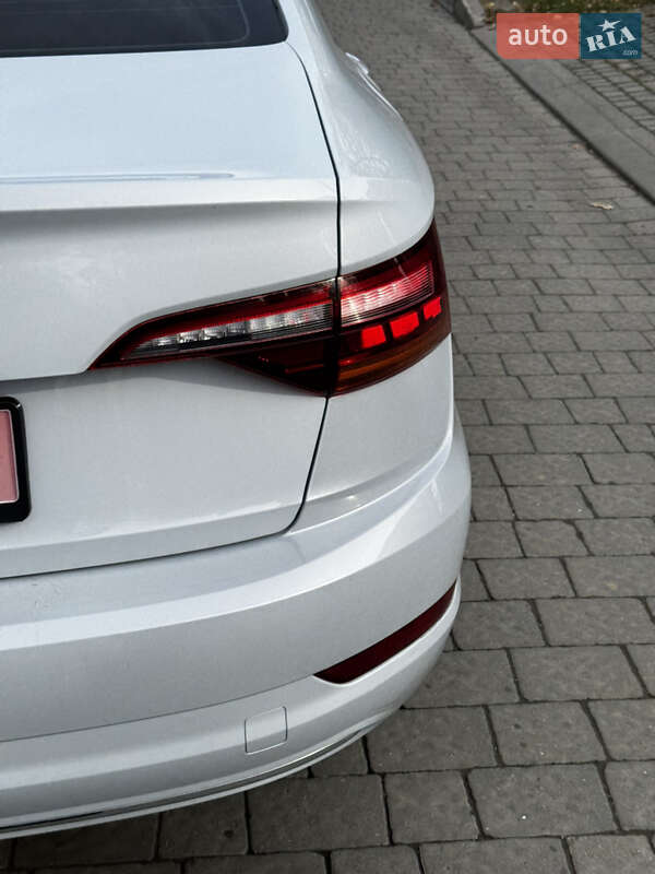 Седан Volkswagen Jetta 2019 в Львові фото 6 Седан Volkswagen Jetta 2019 в Львові
