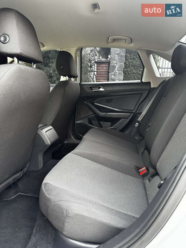 Седан Volkswagen Jetta 2019 в Львові фото 16 Седан Volkswagen Jetta 2019 в Львові